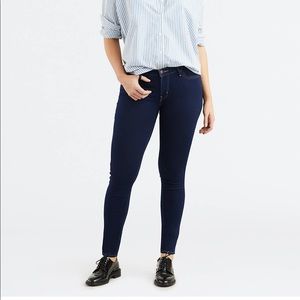 Levi Strauss 710 Super Skinny Jeans